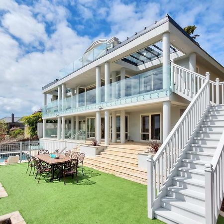 Orakei Grandeur Mansion With Sea Views & Pool Βίλα Όκλαντ Εξωτερικό φωτογραφία